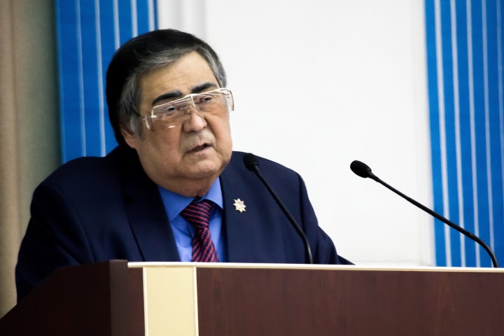 «Справедливая Россия» требует ухода Тулеева из политики