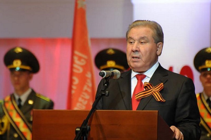 Бывшего омского губернатора госпитализировали с подозрением на коронавирус Бывшего омского губернатора госпитализировали с подозрением на коронавирус