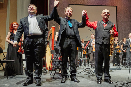 Первый в истории филармонии хип-хоп концерт пройдет на Siberian Sax Fest Первый в истории филармонии хип-хоп концерт пройдет на Siberian Sax Fest