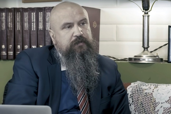 Рассказавшего о коррупции вокруг «Роснефти» югорского журналиста вернули в новосибирское СИЗО, где его могли пытать