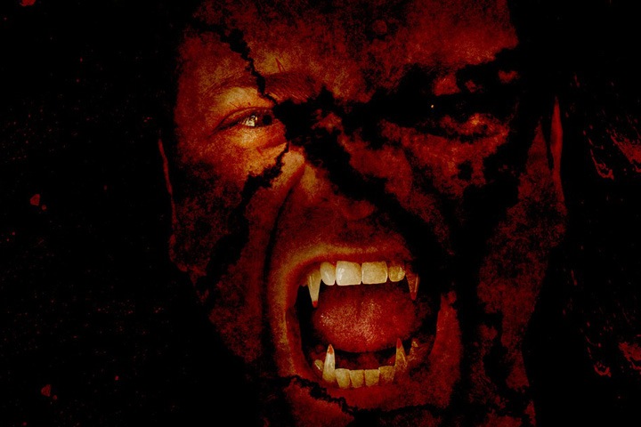 Житель Забайкалья укусил полицейского за руку и получил три года колонии строгого режима Житель Забайкалья укусил полицейского за руку и получил три года колонии строгого режима