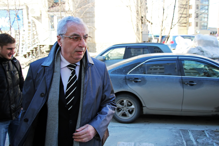 Суд возобновил следствие по делу Солодкина ради видео с юбилеев его сыновей Суд возобновил следствие по делу Солодкина ради видео с юбилеев его сыновей