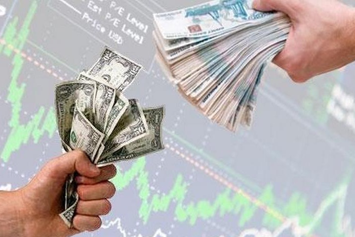 ПОЧЕМУ РОССИЯНАМ НЕ СТОИТ БРАТЬ КРЕДИТ В ИНОСТРАННОЙ ВАЛЮТЕ