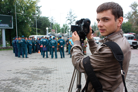Пресс-служба иркутского МЧС напомнила новогодними песнями об опасностях предстоящих праздников Пресс-служба иркутского МЧС напомнила новогодними песнями об опасностях предстоящих праздников