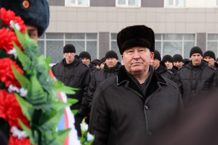 Алтайские депутаты обвинили Карлина в недостоверном отчете о показателях региона Алтайские депутаты обвинили Карлина в недостоверном отчете о показателях региона