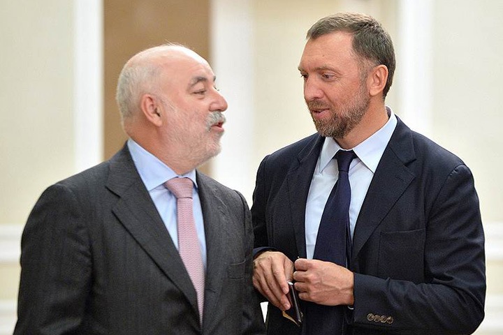 Левченко зовет Вексельберга, Дерипаску и китайцев модернизировать аэропорт Иркутска Левченко зовет Вексельберга, Дерипаску и китайцев модернизировать аэропорт Иркутска