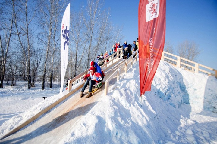 СК проверит информацию о хищениях при строительстве ледового городка в Красноярске СК проверит информацию о хищениях при строительстве ледового городка в Красноярске