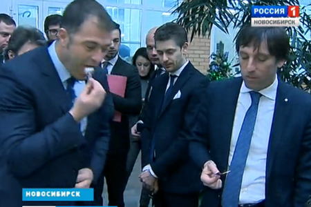 Итальянская делегация не опознала моцареллу в новосибирском сыре