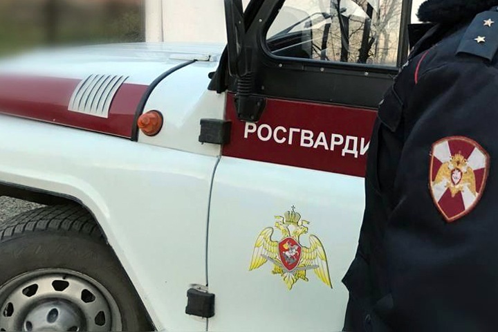 Омских росгвардейцев обвинили во взятках и хранении наркотиков