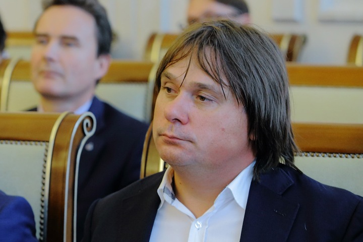 Осужденный за растрату замглавы новосибирской клиники Мешалкина попросил Путина «принять участие в его судьбе» Осужденный за растрату замглавы новосибирской клиники Мешалкина попросил Путина «принять участие в его судьбе»