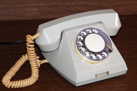 Новосибирские ветераны смогут бесплатно звонить за рубеж