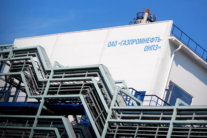 Росприроднадзор связал Омский НПЗ с загрязнением воздуха