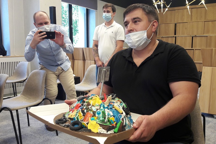 «Доходы населения и так падают»: новосибирский депутат объяснил свое голосование против повышения транспортного налога