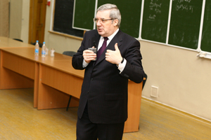 Чиновники предлагают решать социально-экономические проблемы сибирских регионов с помощью единого фонда развития Чиновники предлагают решать социально-экономические проблемы сибирских регионов с помощью единого фонда развития