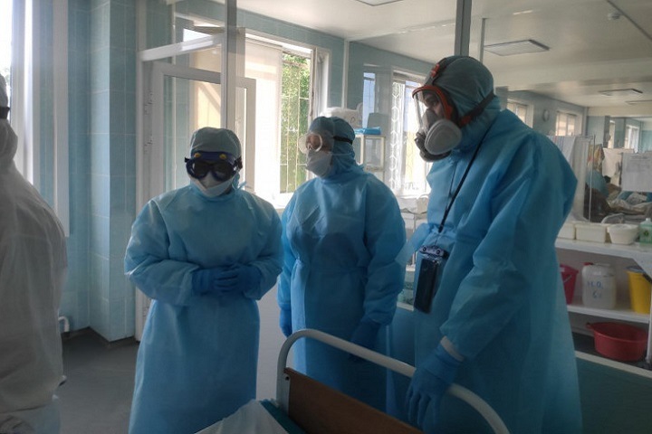 Почти 150 человек умерли от коронавируса в Сибири