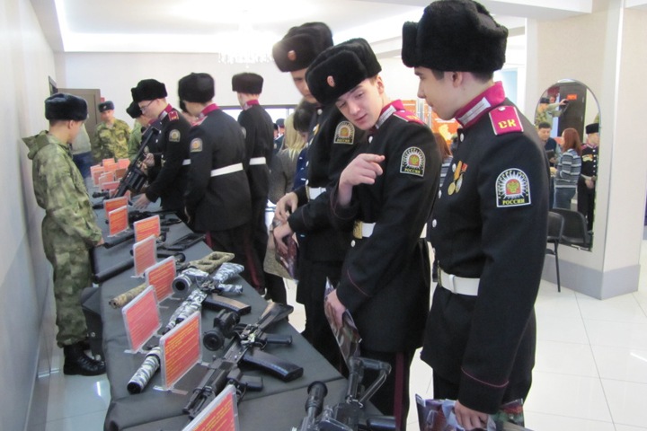 Карантин ввели в «Сибирском кадетском корпусе»