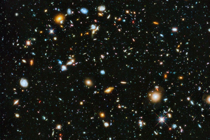 Ученый из Томска предсказал будущее Вселенной. Она может существовать вечно