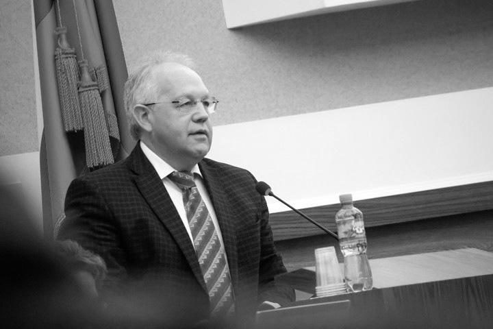 Люлько ответил Рудницкому: «Давайте захороним людей достойно и прекратим ненужную полемику» Люлько ответил Рудницкому: «Давайте захороним людей достойно и прекратим ненужную полемику»