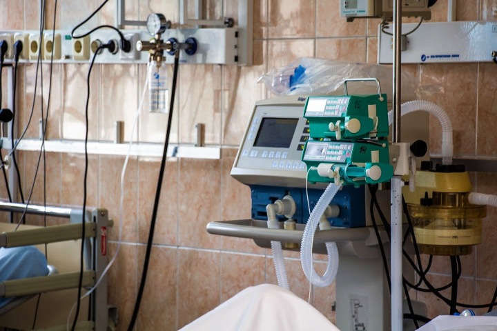 Умершим в коронавирусном госпитале Новосибирска не указали COVID-19 в справках