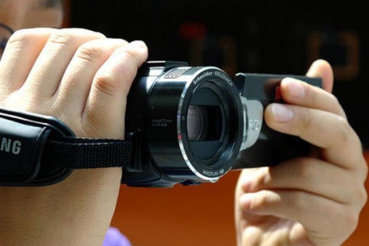 Более 1500 порнороликов с детьми нашли у омского компьютерщика Более 1500 порнороликов с детьми нашли у омского компьютерщика