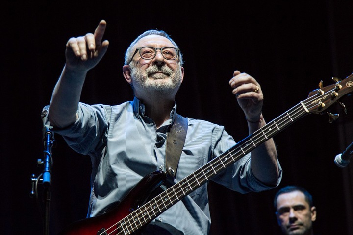 Евгений Маргулис исполнит свои лучшие песни в Новосибирске Евгений Маргулис исполнит свои лучшие песни в Новосибирске