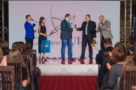 Популяризаторы чтения и пения получили PR-премию «Серебряный Лучник»-Сибирь