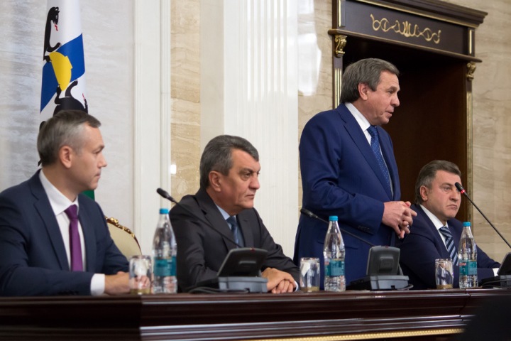 Врио губернатора использует опыт Городецкого в управлении областью