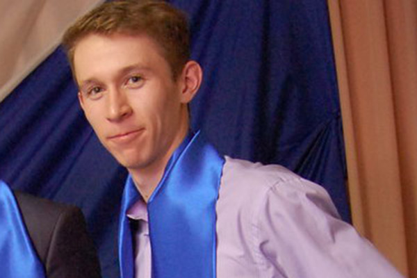 Алтайский следователь уговорил женщину не рассказывать о том, что он насильник