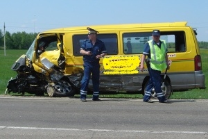 Восемь человек пострадали в ДТП с участием маршрутки в Иркутской области