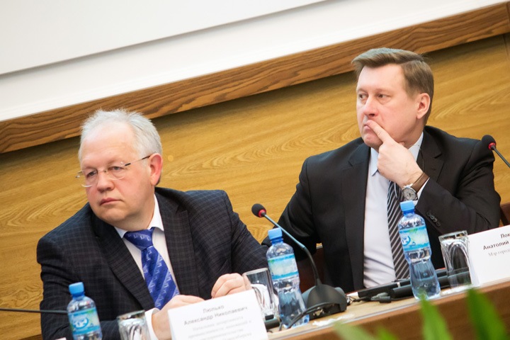 «Он тяжело переболел»: Локоть прокомментировал отставку главы департамента промышленности «Он тяжело переболел»: Локоть прокомментировал отставку главы департамента промышленности