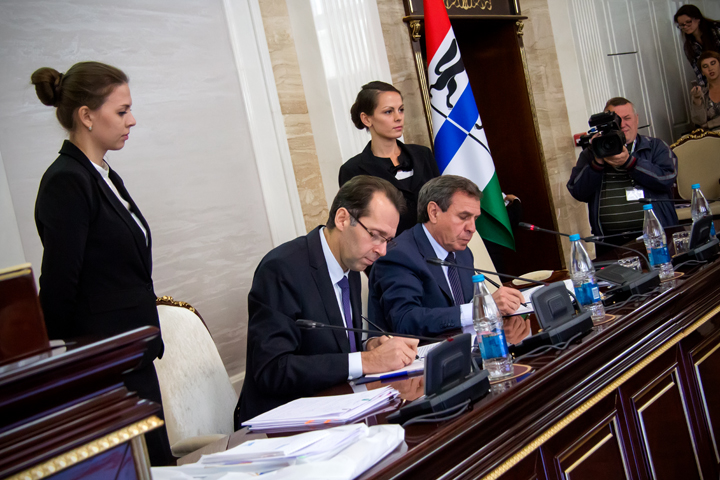 Реиндустриализация должна увеличить ВРП Новосибирской области до 1 трлн за пять лет Реиндустриализация должна увеличить ВРП Новосибирской области до 1 трлн за пять лет