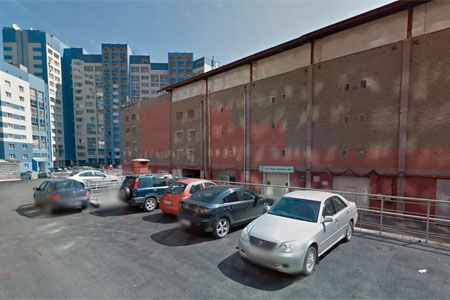 Четыре иномарки пострадали при пожаре на подземной парковке в Новосибирске