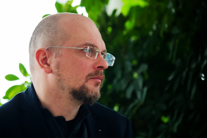 Худрука новосибирского «Глобуса» могли уволить из-за давления на директора театра Худрука новосибирского «Глобуса» могли уволить из-за давления на директора театра