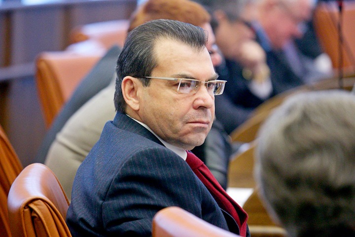 Американская компания подала иск к семье красноярского депутата на 1,5 млн долларов