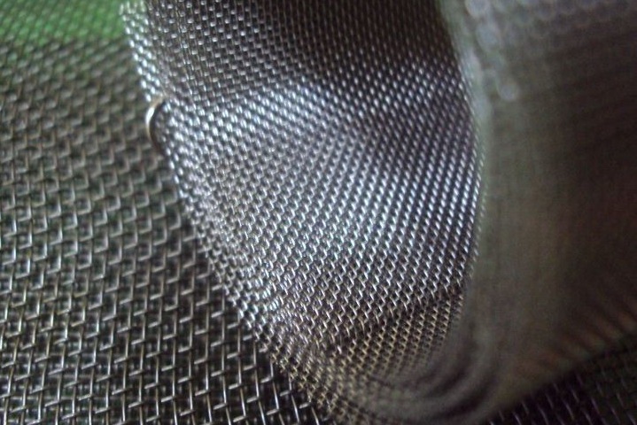 Нержавеющие сетки для фильтров – виды и особенности