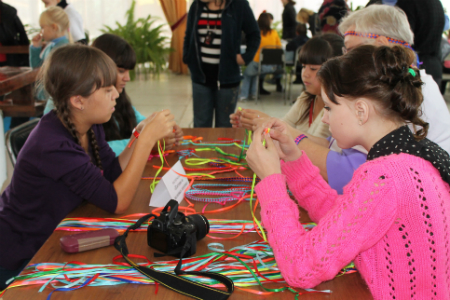 В преддверии Осенней недели добра в Новосибирске прошел благотворительный праздник