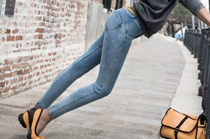 Джинсы скинни – особенности