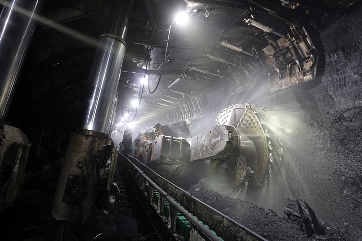 Горняки остаются в заваленной шахте «Есаульская» Горняки остаются в заваленной шахте «Есаульская»