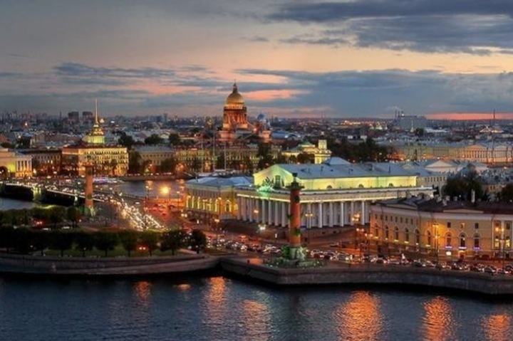 Индивидуальные экскурсии по Сантк-Петербургу – яркий и незабываемый отдых Индивидуальные экскурсии по Сантк-Петербургу – яркий и незабываемый отдых