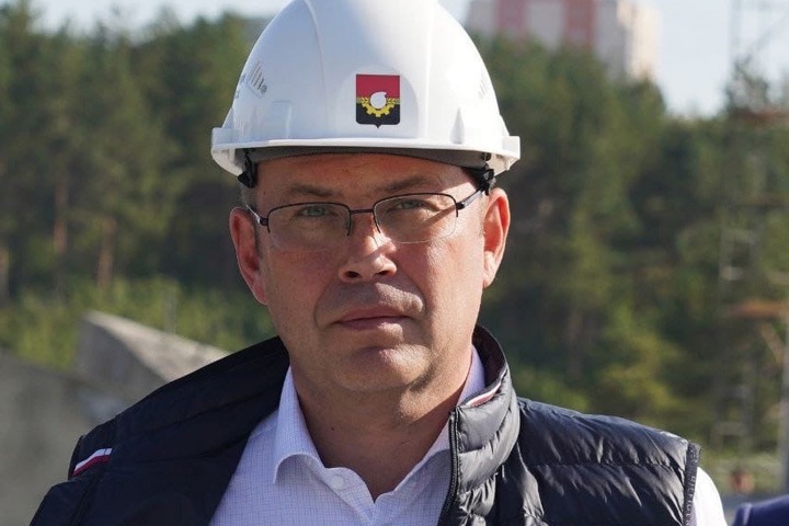 Кемеровские депутаты единогласно отправили мэра в отставку Кемеровские депутаты единогласно отправили мэра в отставку