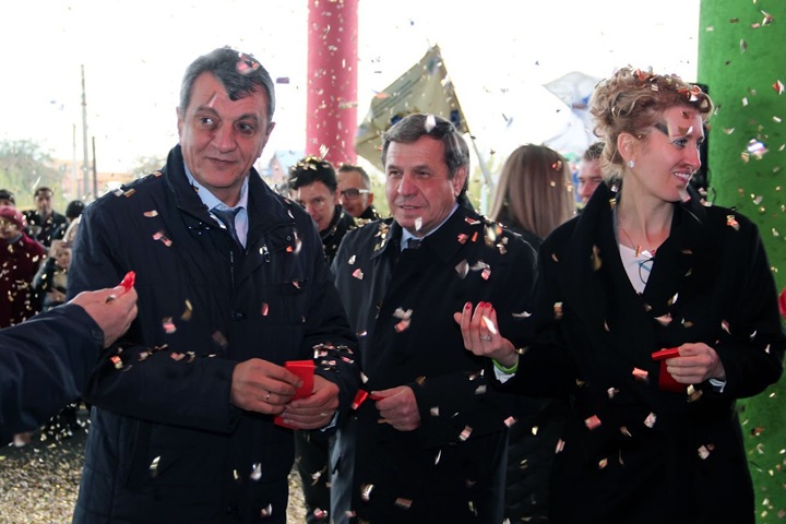 Доходы сибирского полпреда выросли почти на 1 млн за год Доходы сибирского полпреда выросли почти на 1 млн за год