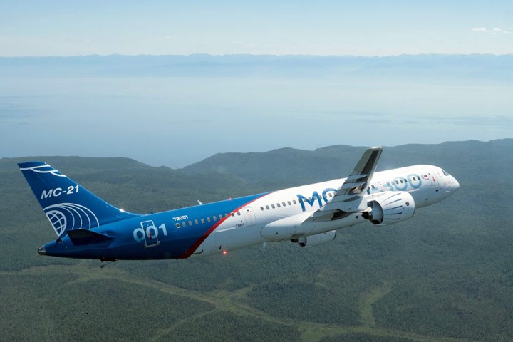 «Иркут» оснастит самолет МС-21 российским двигателем в 2019 году