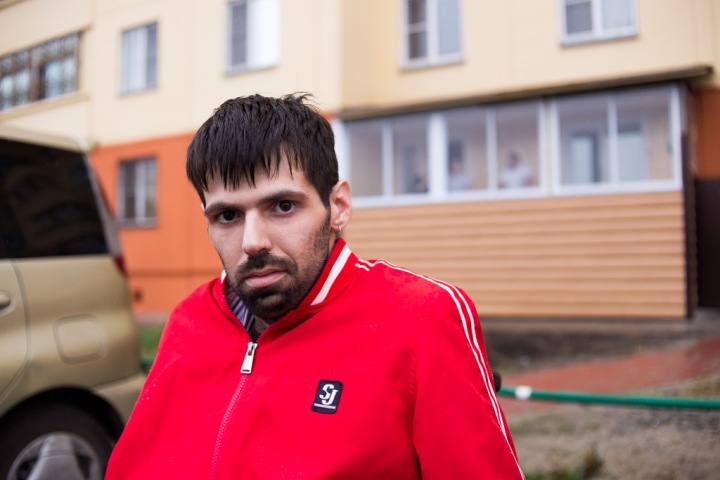 «Я счастлив и почти свободен»: брату и сестре с ДЦП установили подъемник в Новосибирске