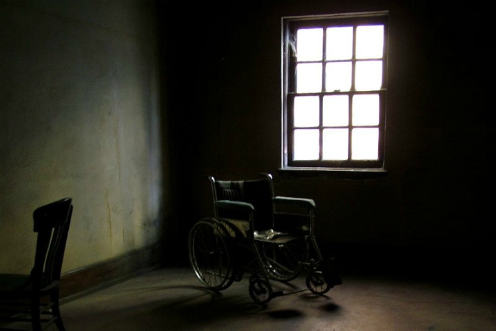 «Человека выкинули умирать»: переболевший COVID-19 новосибирец с ампутированной ногой остался без лекарств и поддержки