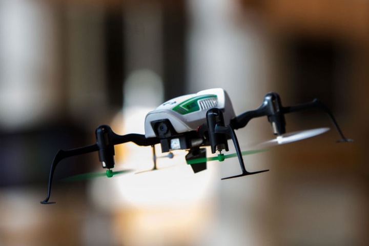 Современные квадрокоптеры и их устройство Современные квадрокоптеры и их устройство