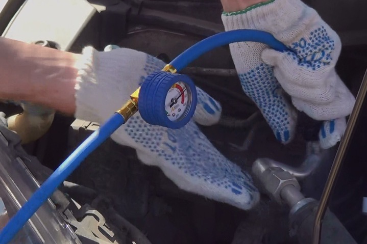 Как самостоятельно производить очистку автокондиционера Как самостоятельно производить очистку автокондиционера