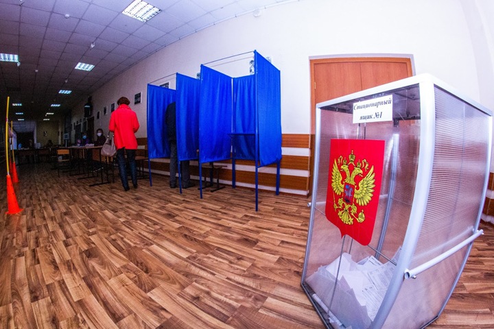 Путину выдвинули в новосибирское заксобрание против единоросса Путину выдвинули в новосибирское заксобрание против единоросса