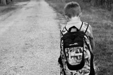 Жительница Красноярска избила сына за опоздание в школу Жительница Красноярска избила сына за опоздание в школу