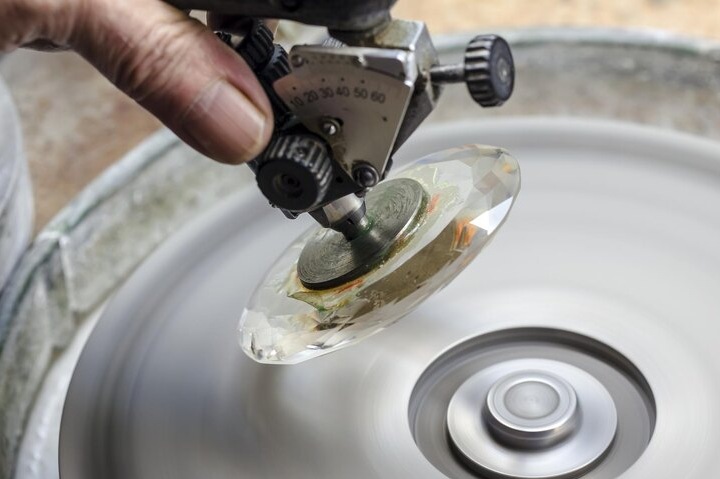 Как выбрать инструмент для обработки камня