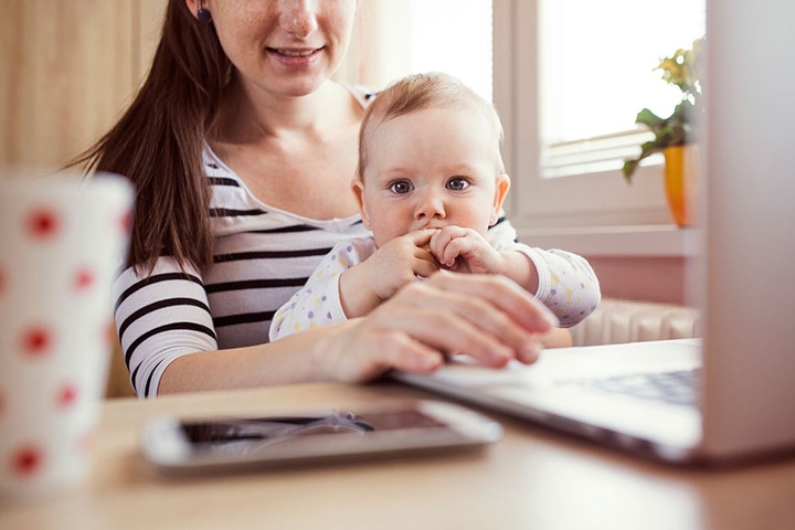 Молодым матерям в Новосибирской области помогут с новой профессией